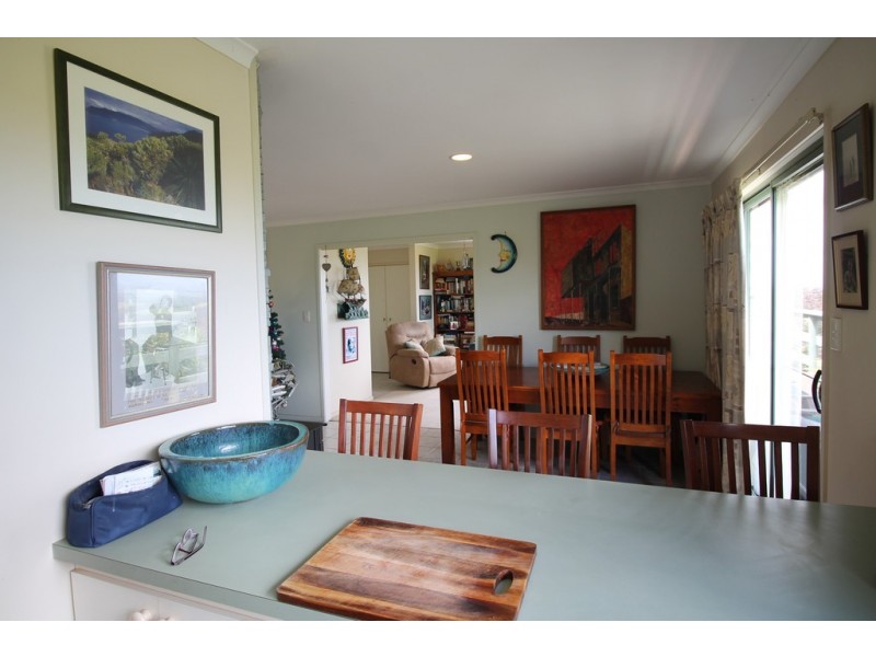 269 Savages Rd, Fish Creek VIC 3959