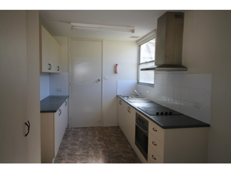 5 LANDY STREET, Foster VIC 3960