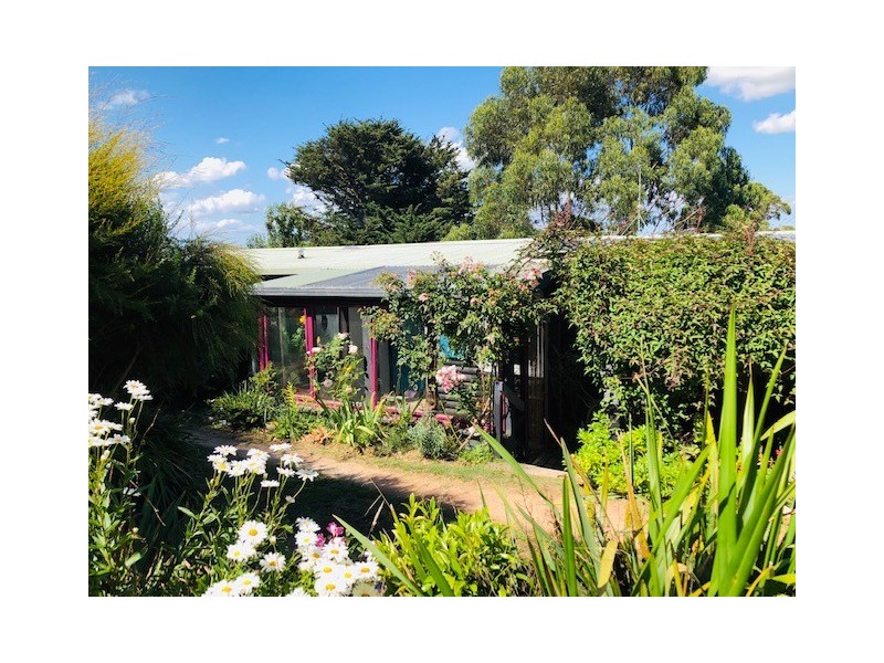 55 Old Waratah Rd, Fish Creek VIC 3959