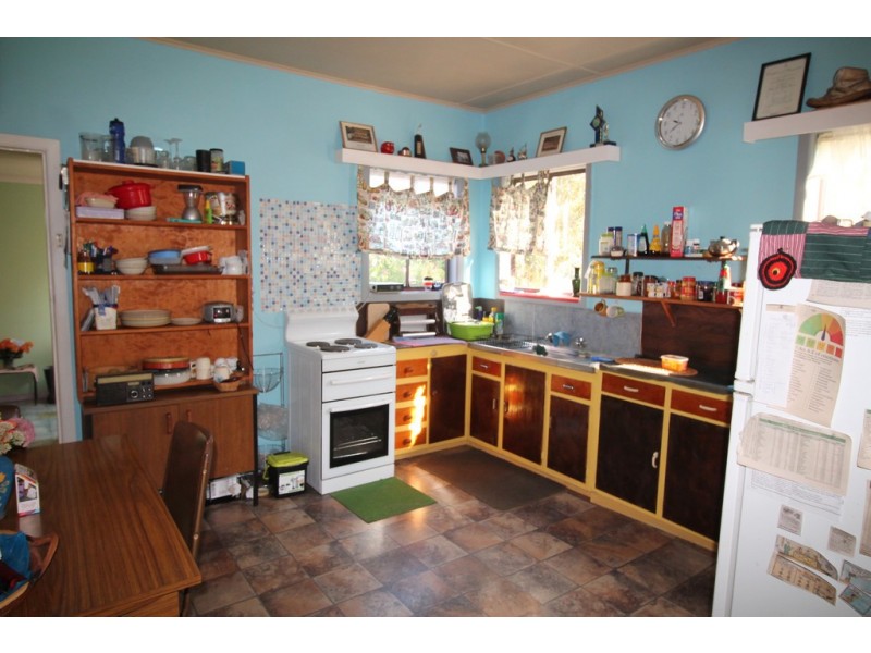 595 Boolarra-Foster Rd, Foster VIC 3960