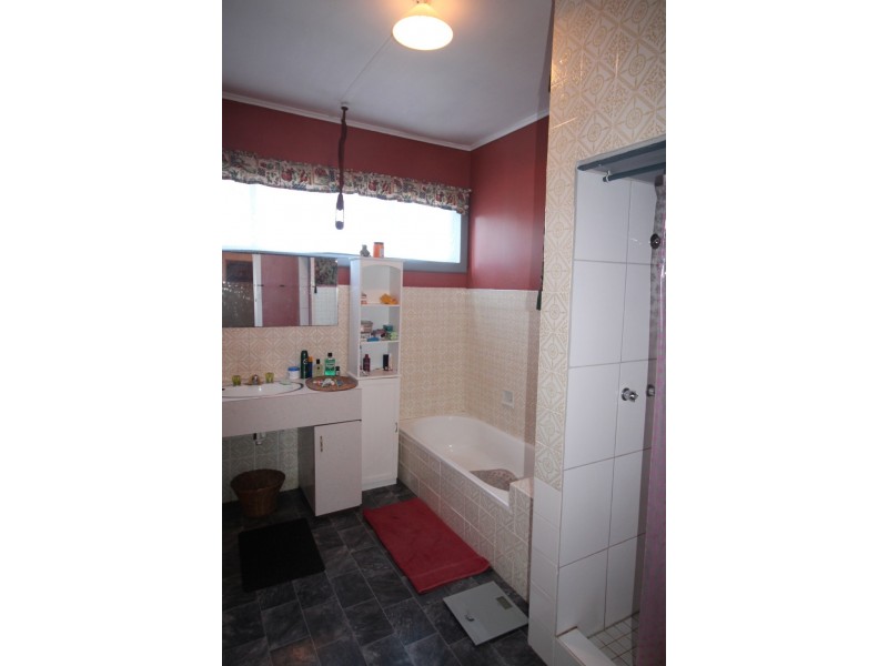 595 Boolarra-Foster Rd, Foster VIC 3960