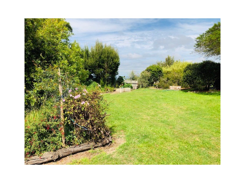 595 Boolarra-Foster Rd, Foster VIC 3960