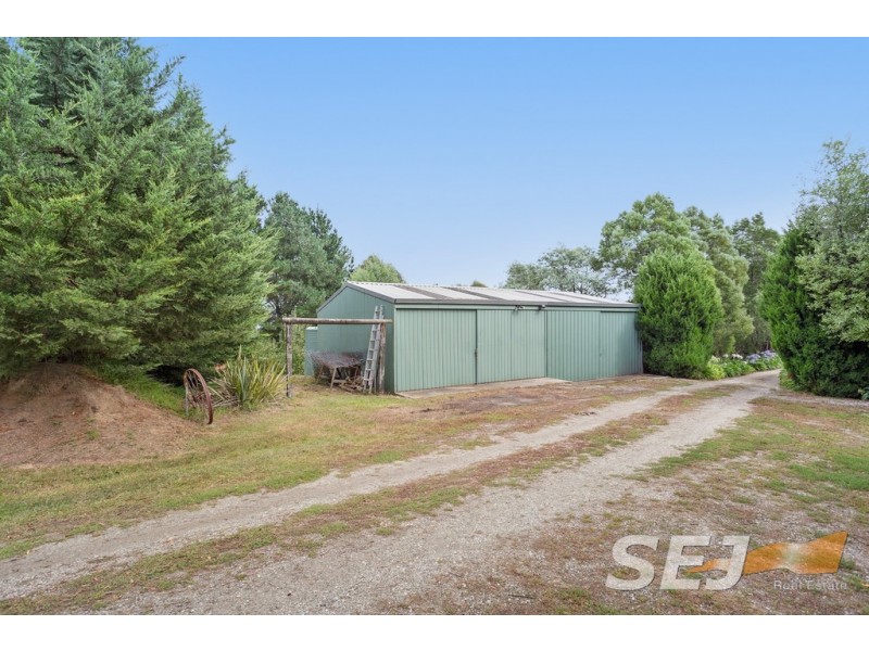 1081 Darnum-Allambee Road, Cloverlea VIC 3822