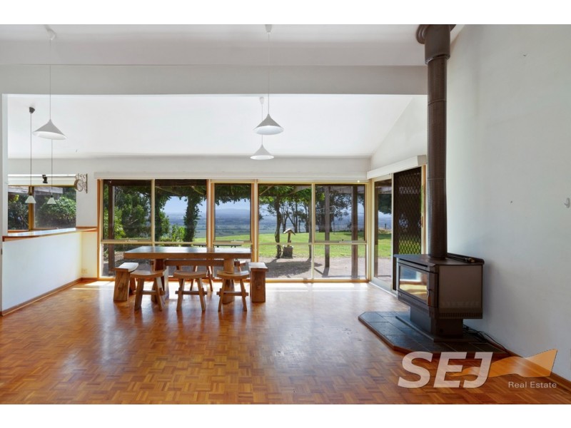 1081 Darnum-Allambee Road, Cloverlea VIC 3822