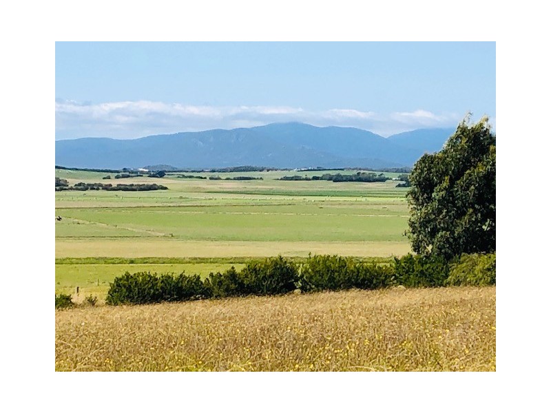 6 Wood Crt, Yanakie VIC 3960