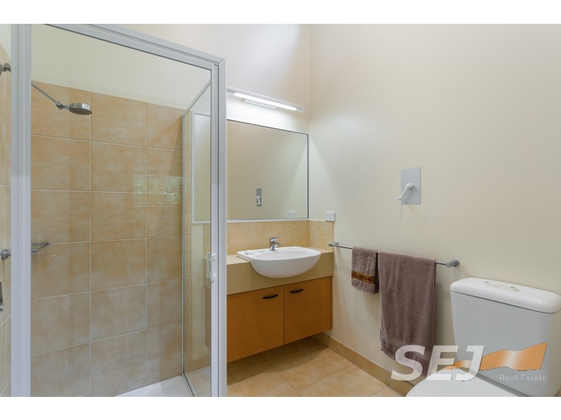 33 Taylors Road, Koornalla VIC 3844