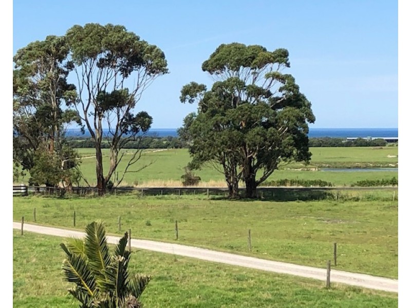 112 Fish Creek – Waratah Rd, Waratah Bay VIC 3959