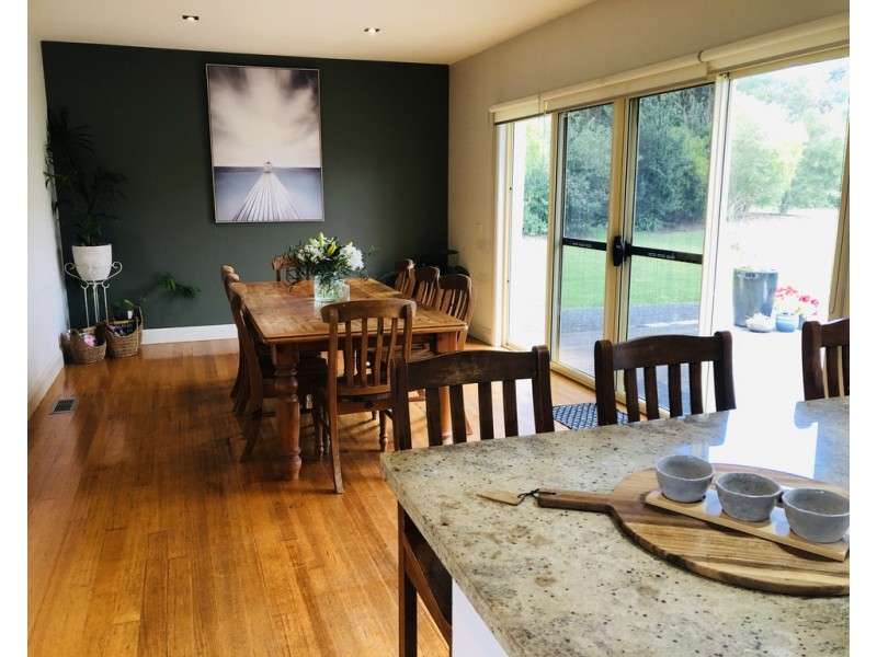 112 Fish Creek – Waratah Rd, Waratah Bay VIC 3959