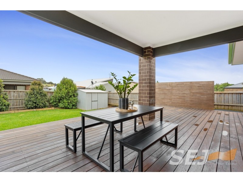 12 Huntingfield Court, Warragul VIC 3820
