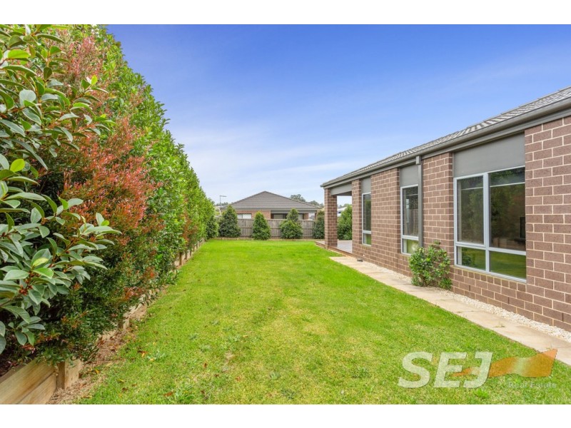12 Huntingfield Court, Warragul VIC 3820