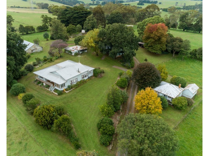 320 HIGGS ROAD, Drouin VIC 3818