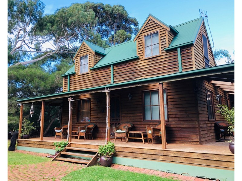 22 Birrahlea St, Waratah Bay VIC 3959