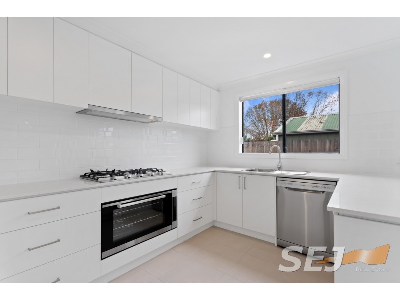 12A Sybella Avenue, Koo Wee Rup VIC 3981