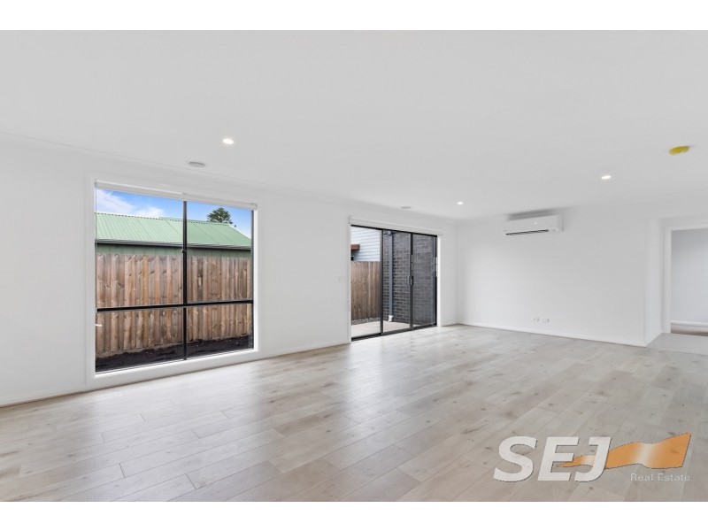 12A Sybella Avenue, Koo Wee Rup VIC 3981