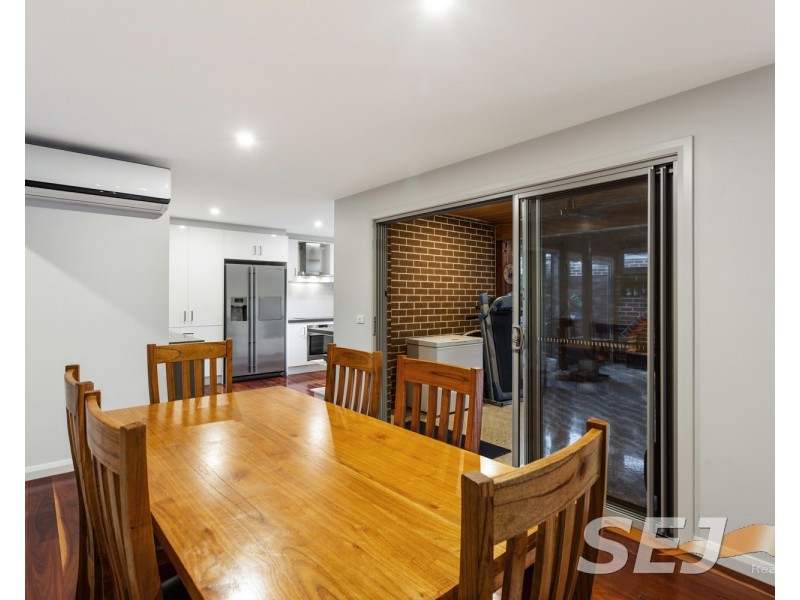 2/27 Henry Street, Koo Wee Rup VIC 3981
