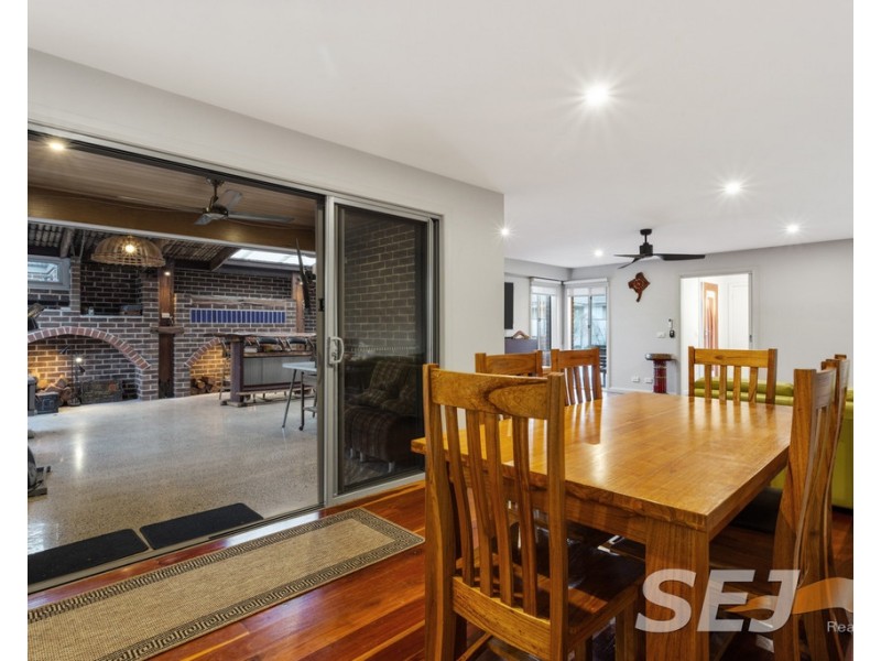 2/27 Henry Street, Koo Wee Rup VIC 3981