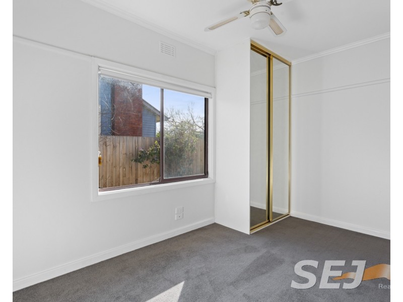 12 Sybella Avenue, Koo Wee Rup VIC 3981