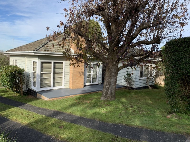 6 Henrietta, Warragul VIC 3820