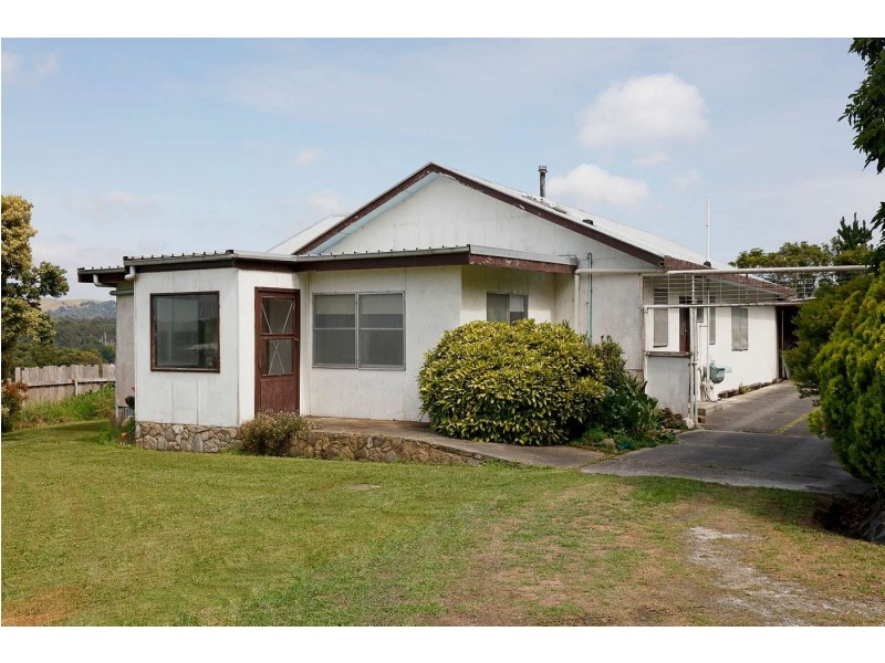 40 Hall Rd, Foster VIC 3960