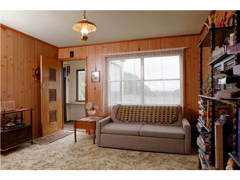 40 Hall Rd, Foster VIC 3960