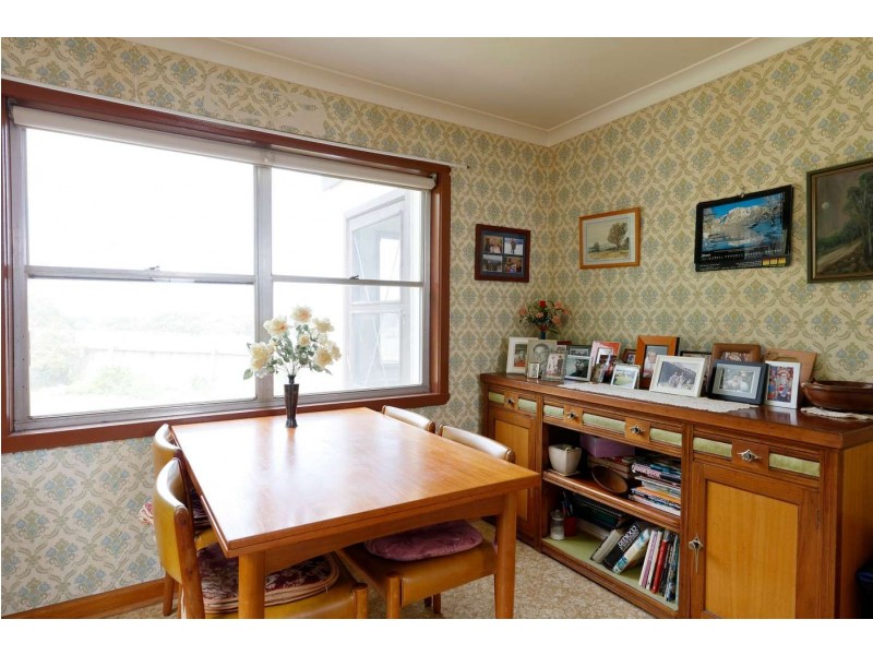 40 Hall Rd, Foster VIC 3960