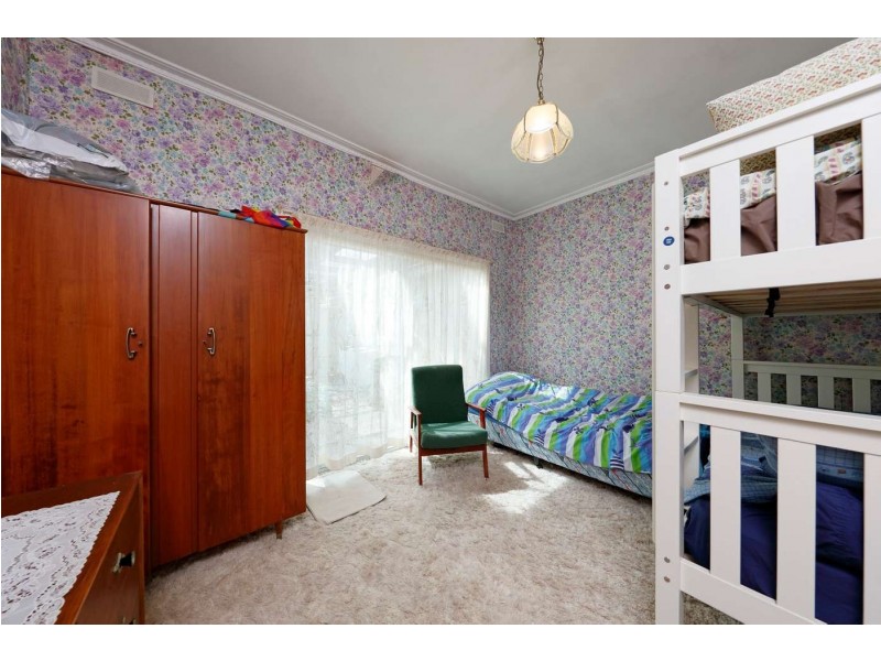 40 Hall Rd, Foster VIC 3960