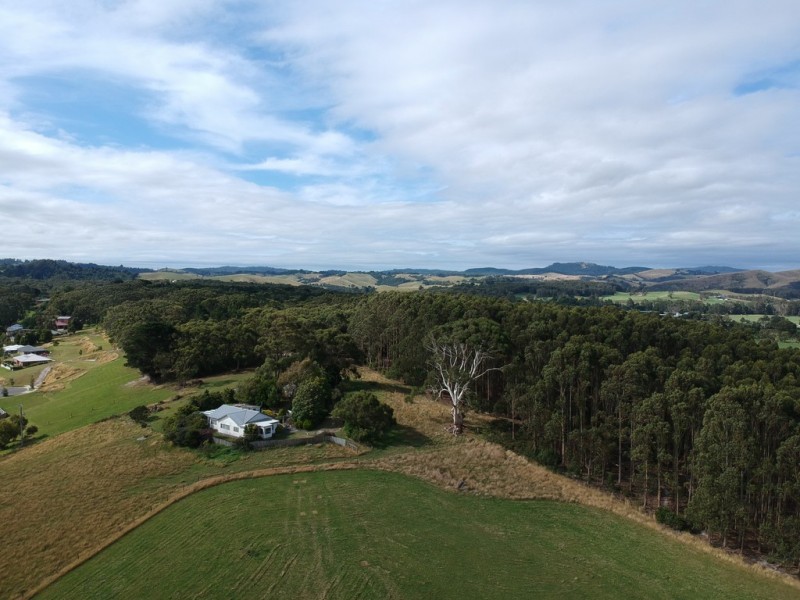 40 Hall Rd, Foster VIC 3960