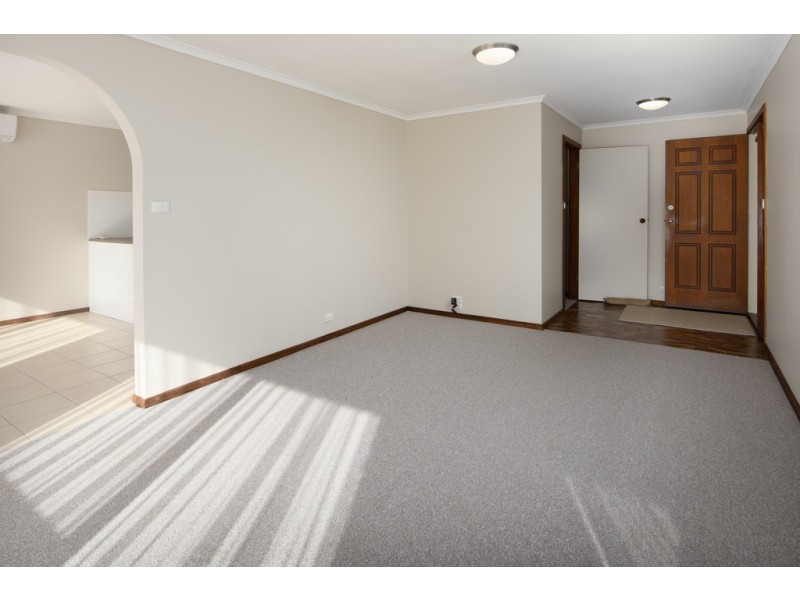 5 Charles St, Foster VIC 3960