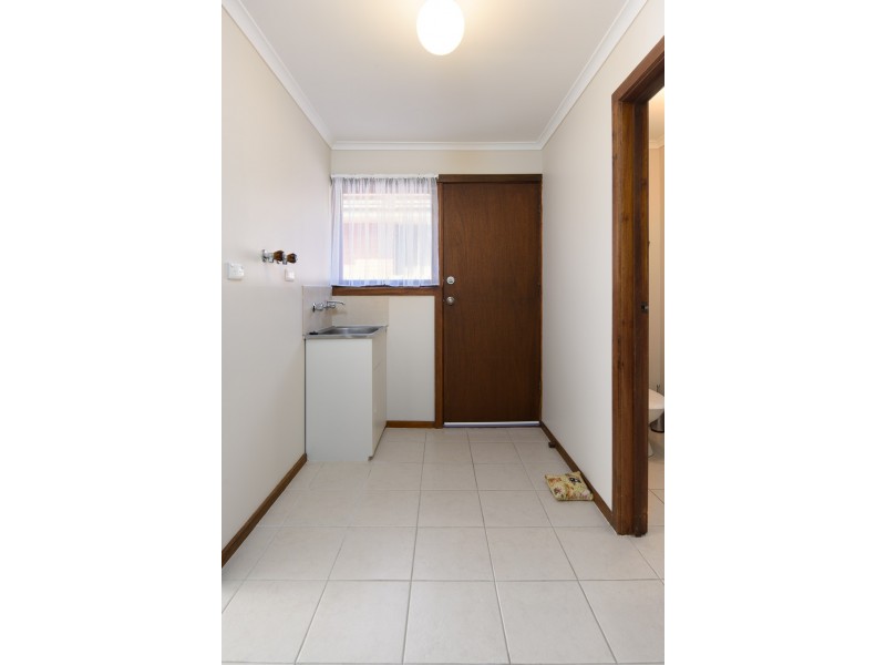 5 Charles St, Foster VIC 3960