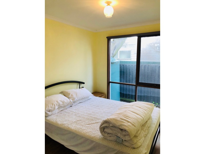 16 Wattle Crt, Sandy Point VIC 3959