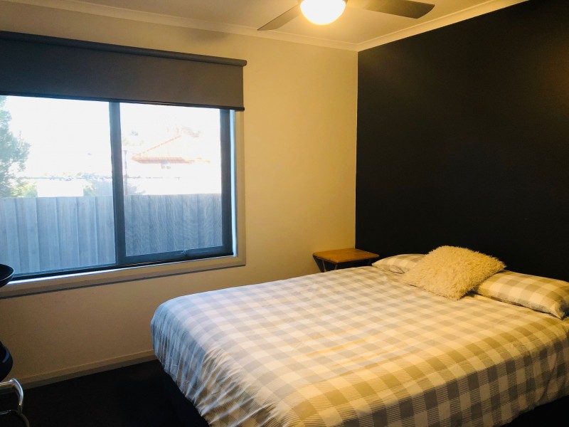 8 Apex Crt, Foster VIC 3960