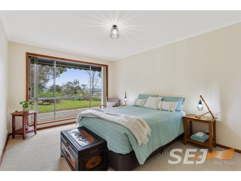 9 Slatters Road, Trafalgar VIC 3824