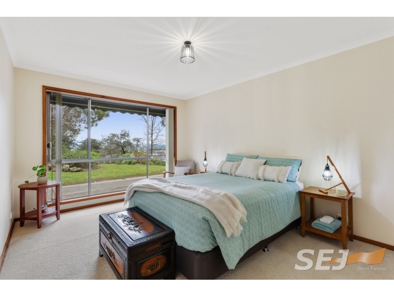 9 Slatters Road, Trafalgar VIC 3824