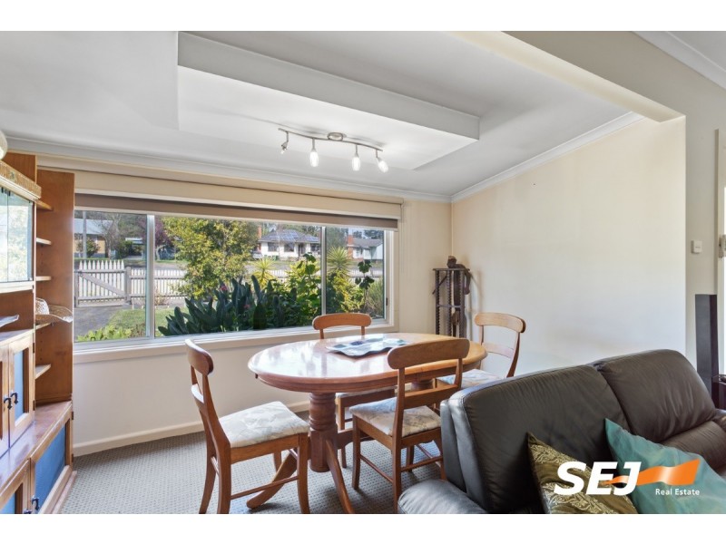 24 Whitelaw Street, Meeniyan VIC 3956