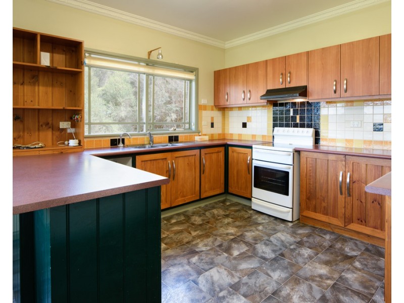 202 Soldiers Rd, Fish Creek VIC 3959