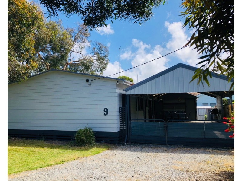 9 Moongana St, Waratah Bay VIC 3959