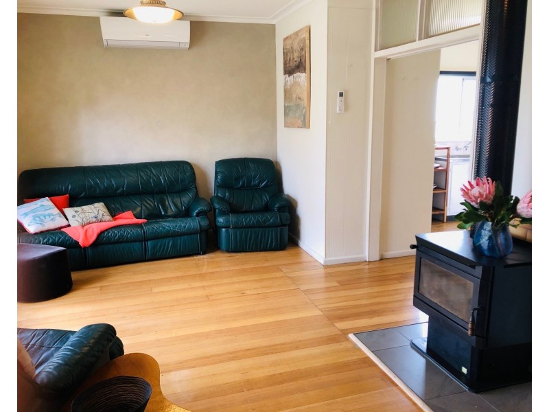 9 Moongana St, Waratah Bay VIC 3959