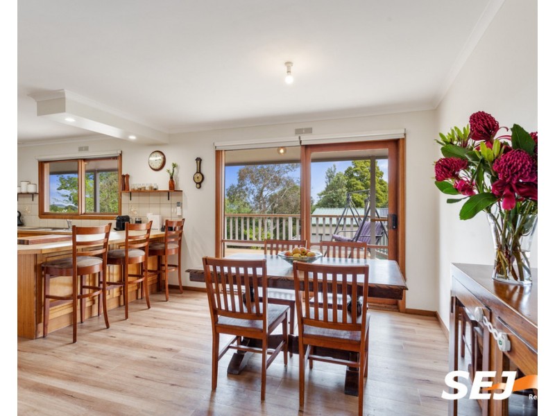 22 Murray Street, Mirboo North VIC 3871