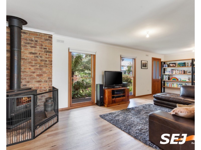22 Murray Street, Mirboo North VIC 3871