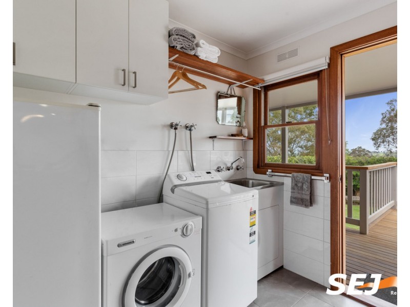 22 Murray Street, Mirboo North VIC 3871