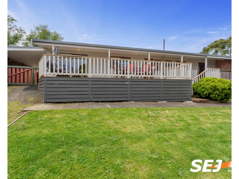 22 Murray Street, Mirboo North VIC 3871