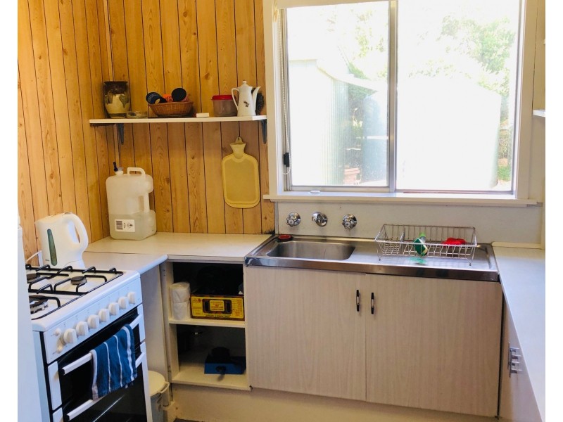 18 Acacia St, Sandy Point VIC 3959