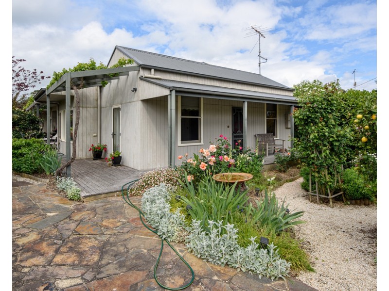 14 Victory Ave, Foster VIC 3960