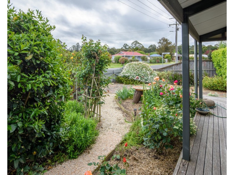 14 Victory Ave, Foster VIC 3960