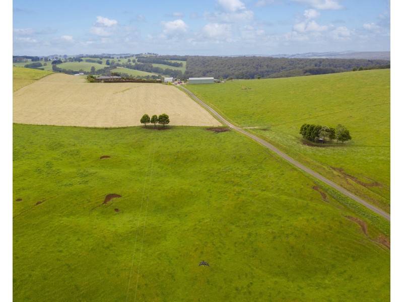 80 Weymes Road, Mount Eccles VIC 3953