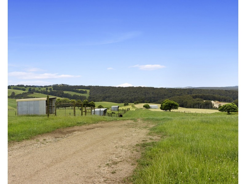 80 Weymes Road, Mount Eccles VIC 3953