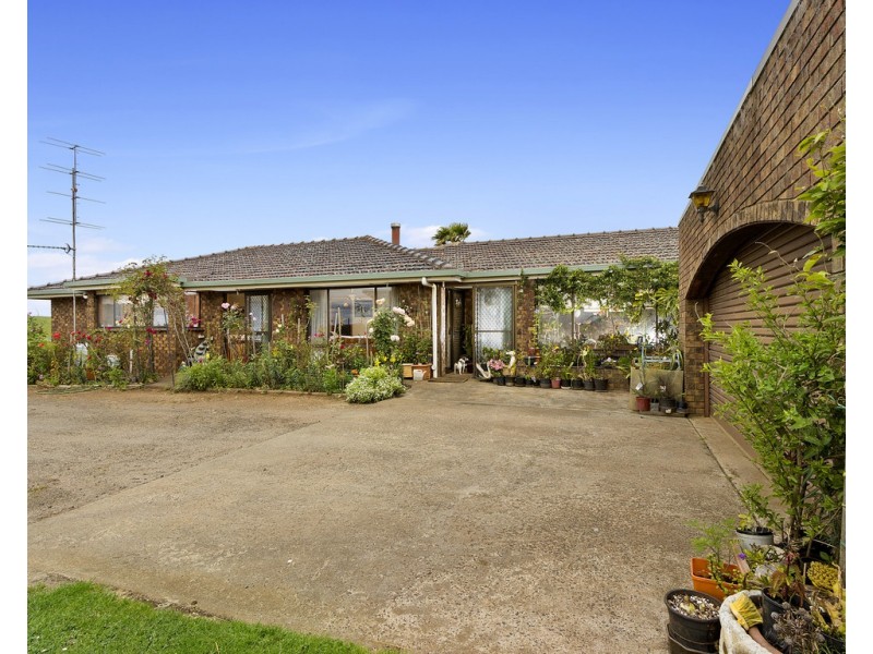 80 Weymes Road, Mount Eccles VIC 3953