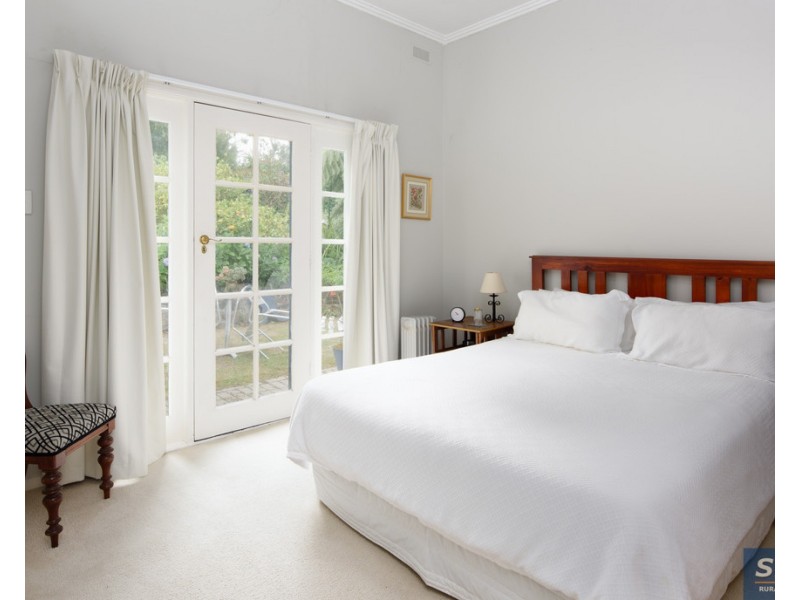 12 Hoddle Rd, Foster VIC 3960