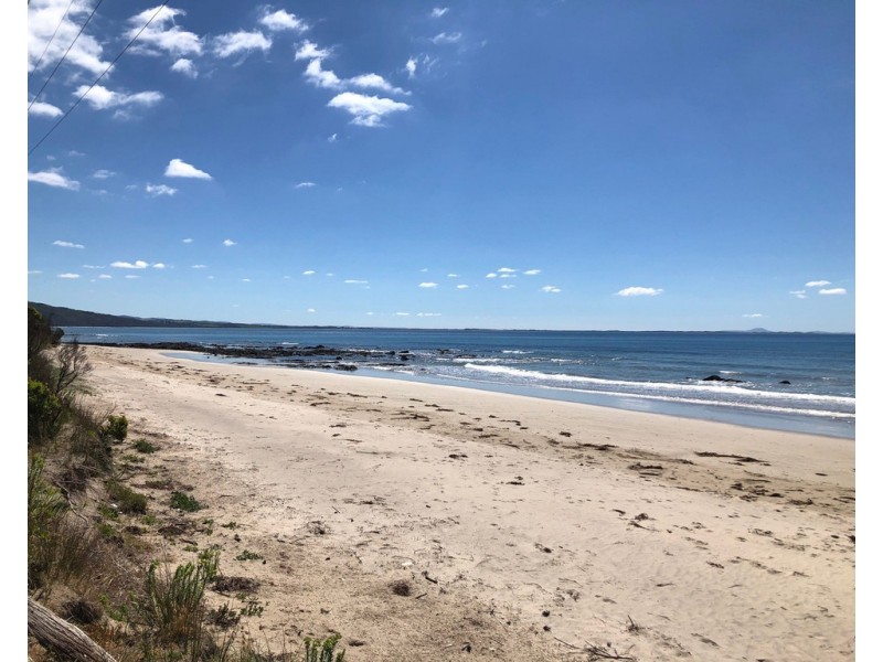 69 Seaview Dr, Walkerville VIC 3956