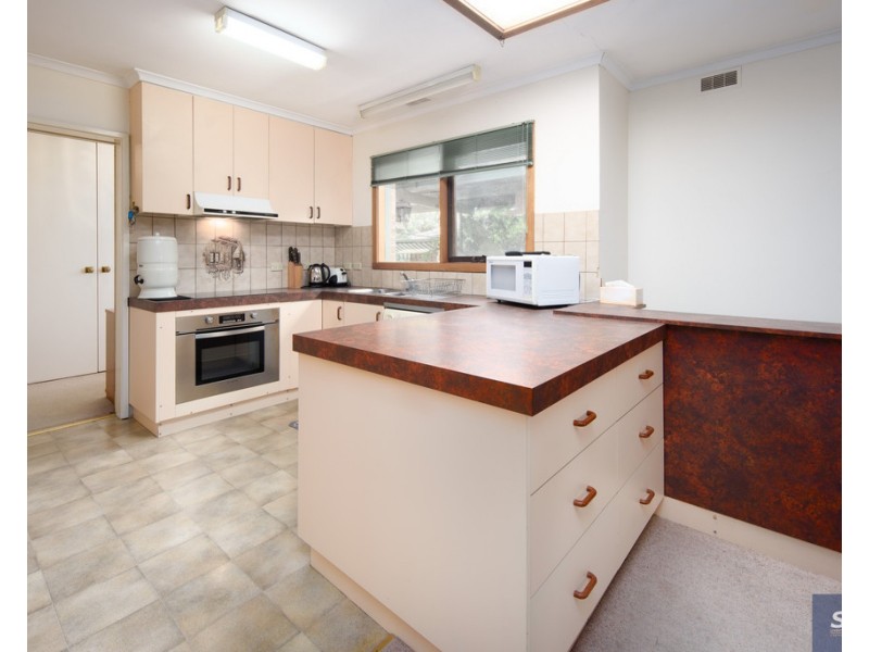 35 Hoddle Rd, Foster VIC 3960